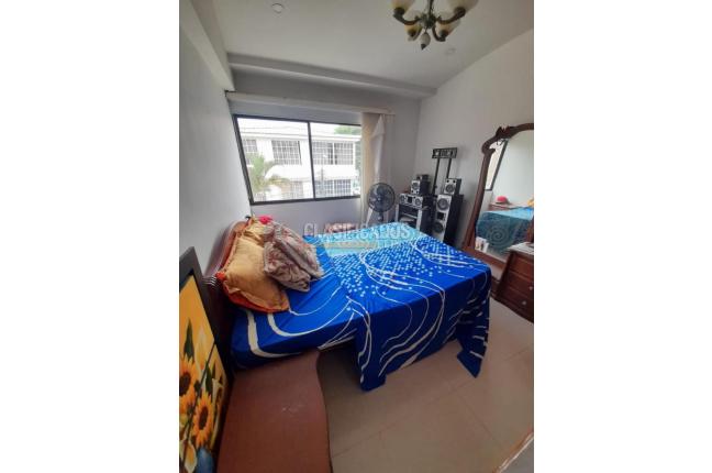 Casas, Venta, Primero de Mayo - $1.100.000.000