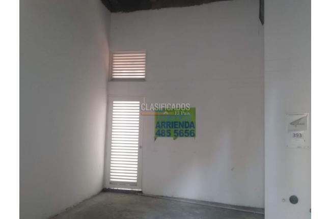 Locales y Bodegas, Alquiler, Multicentro - $6.000.000