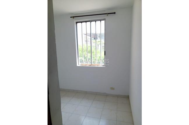 Apartamentos, Alquiler, Calicanto - $1.850.000