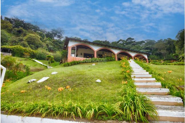 Fincas y Casas Campestres, Venta en La Elvira