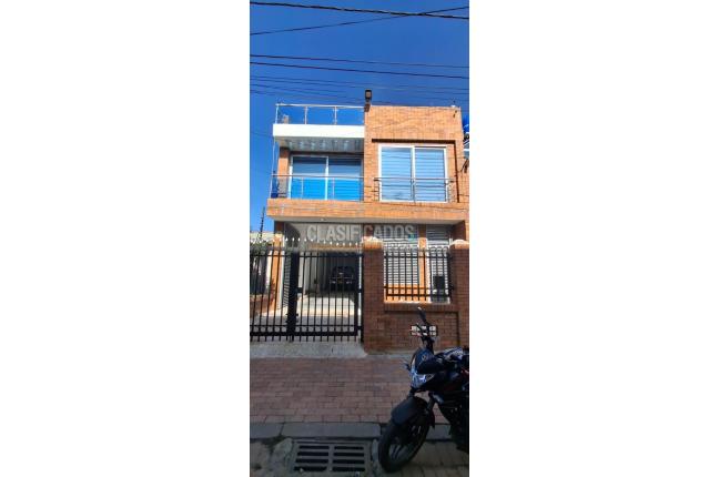 Locales y Bodegas, Alquiler, Cota - $3.500.000