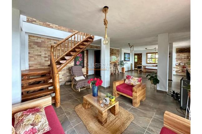 Casas, Venta, Los Santos - $800.000.000