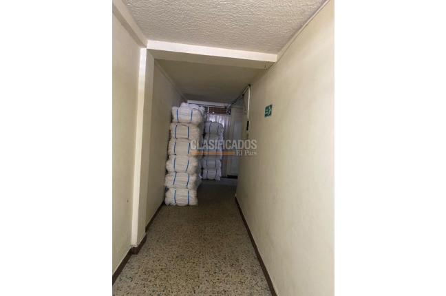 Locales y Bodegas, Alquiler, Pie de Cuesta - $11.000.000