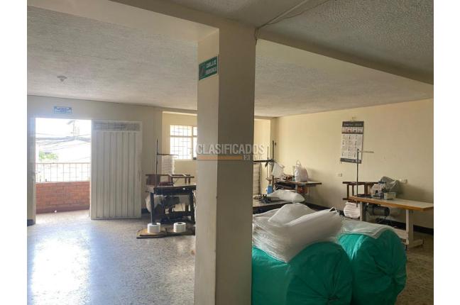 Locales y Bodegas, Alquiler, Pie de Cuesta - $11.000.000