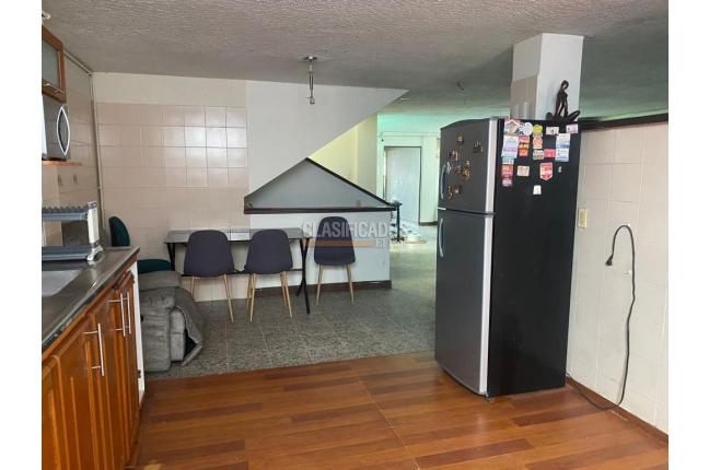 Locales y Bodegas, Alquiler, Pie de Cuesta - $11.000.000