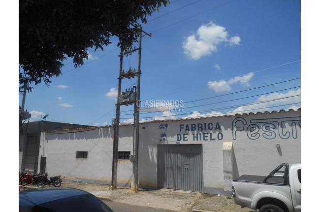 Locales y Bodegas, Alquiler, Bucaramanga - $12.000.000
