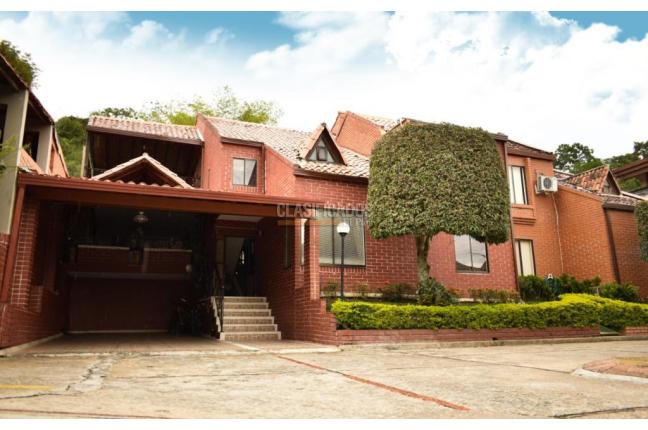 Casas, Venta, Bucaramanga - $1.600.000.000
