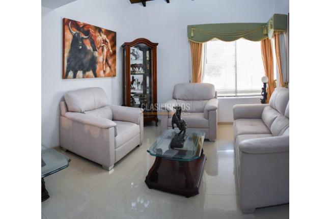 Casas, Venta, Bucaramanga - $1.600.000.000