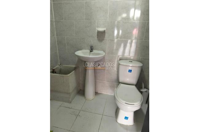 Locales y Bodegas, Alquiler, Pereira - $3.570.000