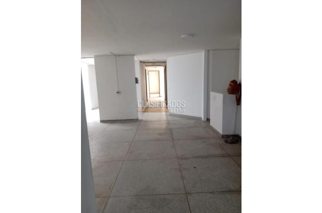 Oficinas y Consultorios, Alquiler, Pereira - $4.700.000