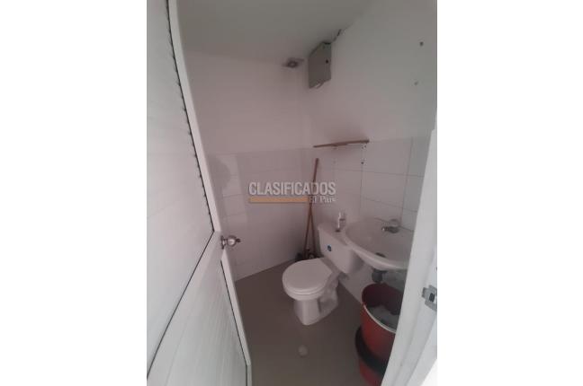 Locales y Bodegas, Alquiler, Barranquilla - $1.100.000