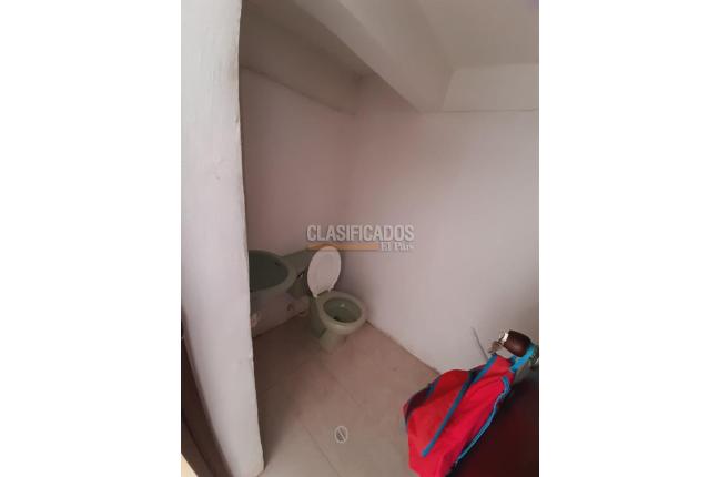 Locales y Bodegas, Alquiler, Barranquilla - $2.500.000