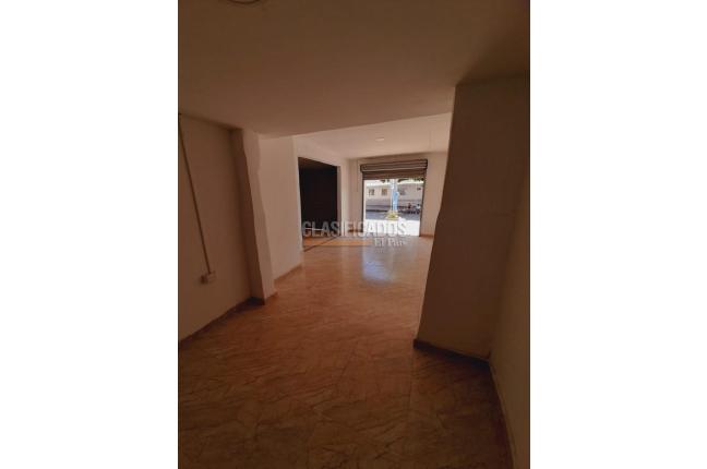 Locales y Bodegas, Alquiler, Barranquilla - $2.500.000