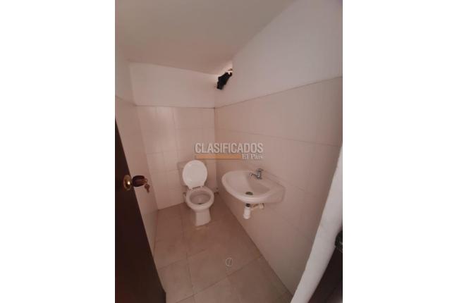 Locales y Bodegas, Alquiler, Barranquilla - $2.500.000