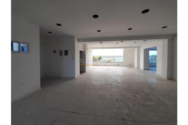 Locales y Bodegas, Alquiler, Barranquilla - $8.000.000