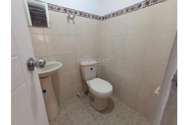 Locales y Bodegas, Alquiler, Bretaña - $6.000.000