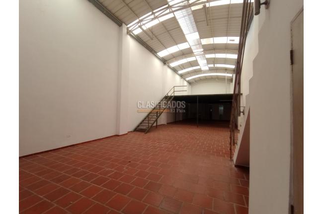 Locales y Bodegas, Venta, Bretaña - $800.000.000