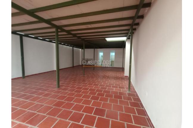 Locales y Bodegas, Venta, Bretaña - $800.000.000