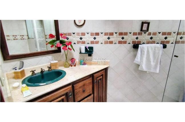 Casas, Venta, Yumbo - $2.500.000.000