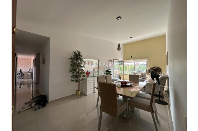 Apartamentos, Venta, Ciudad Jardín - $715.000.000