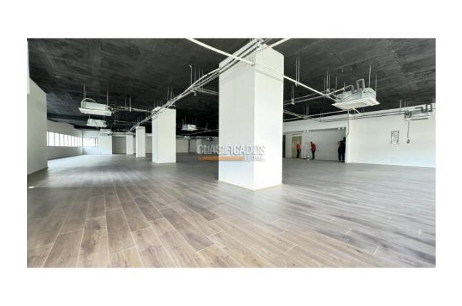 Edificios, Alquiler, La Merced - $730.000.000