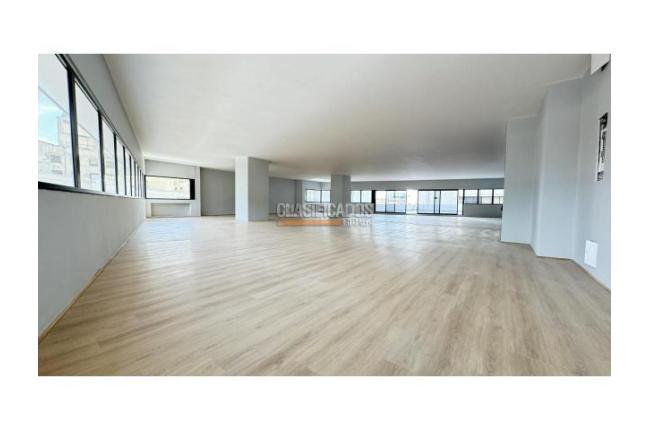 Edificios, Alquiler, La Merced - $730.000.000