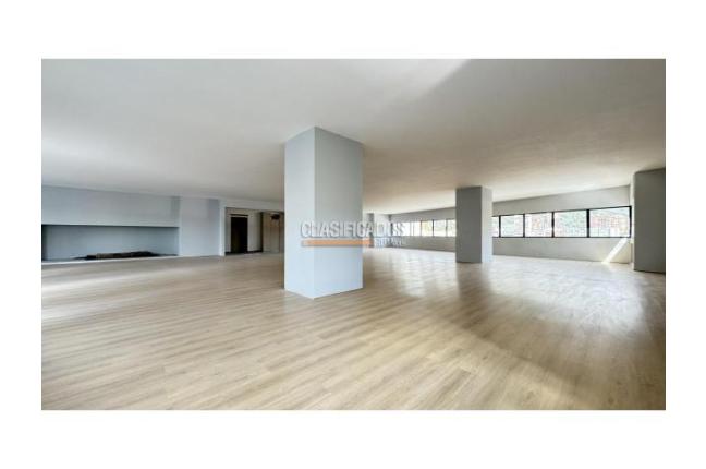 Edificios, Alquiler, La Merced - $730.000.000