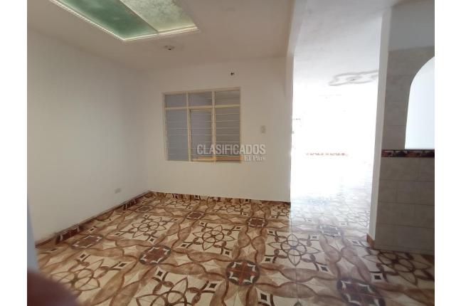 Casas, Alquiler, El Paraíso - $900.000