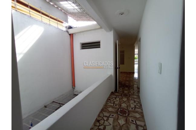 Casas, Alquiler, El Paraíso - $900.000