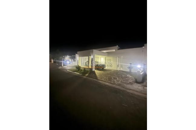 Casas, Venta, Santa Teresita - $675.000.000