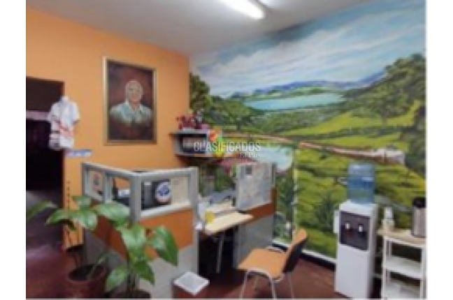 Casas, Alquiler, Versalles - $10.000.000