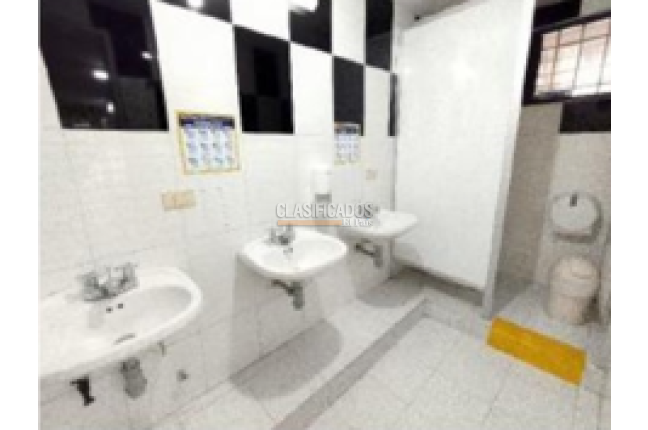 Casas, Alquiler, Versalles - $10.000.000