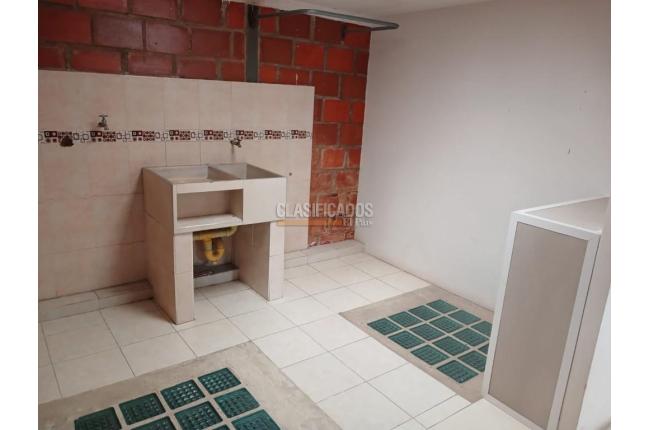 Apartamentos, Alquiler, Los Robles - $550.000