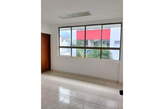 Oficinas y Consultorios, Alquiler, Pereira - $5.500.000