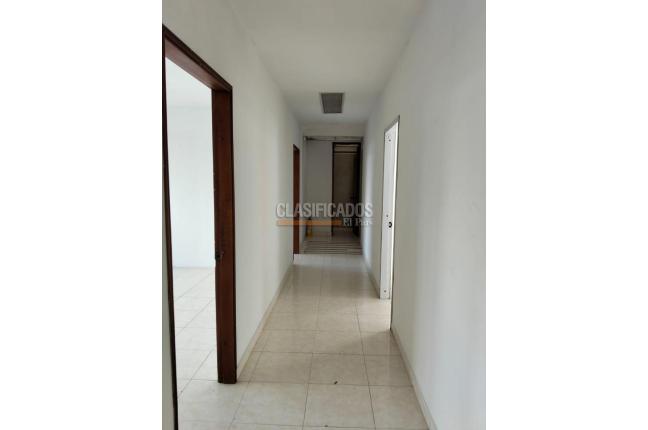 Oficinas y Consultorios, Alquiler, Pereira - $5.500.000