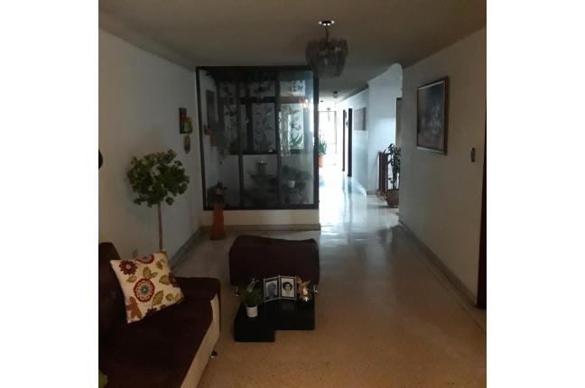 Casas, Venta, Junín - $700.000.000
