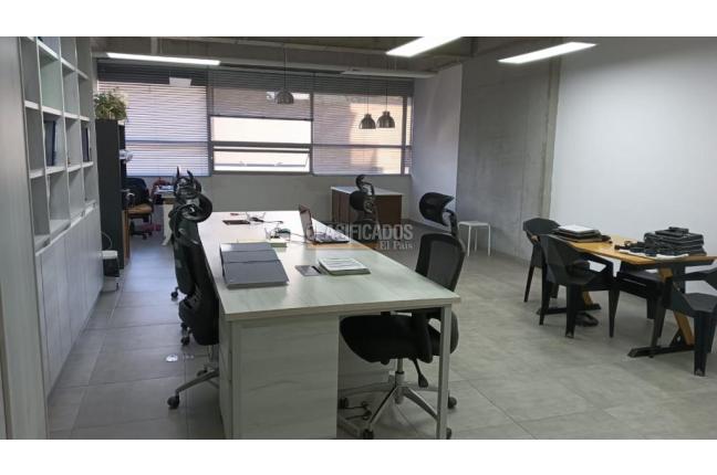 Oficinas y Consultorios, Alquiler en Bogotá