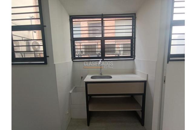 Oficinas y Consultorios, Alquiler, Centenario - $3.299.000