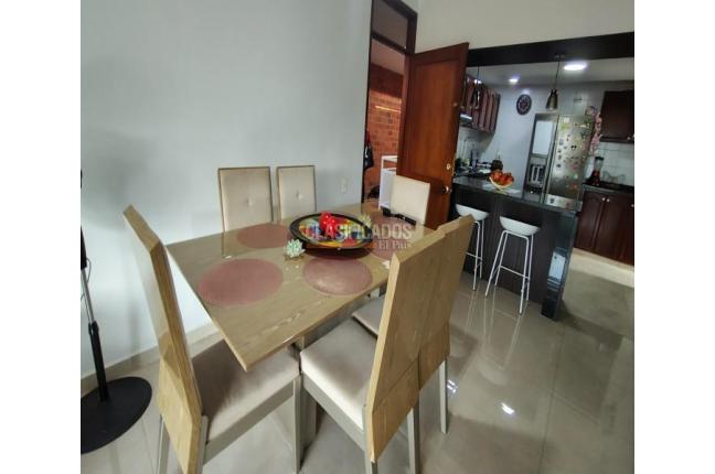 Apartamentos, Venta, Ciudad Jardín - $715.000.000