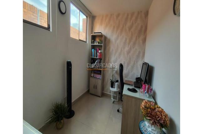 Apartamentos, Venta, Ciudad Jardín - $715.000.000