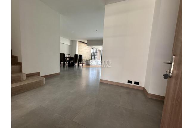 Casas, Venta, Ciudad Jardín - $1.400.000.000