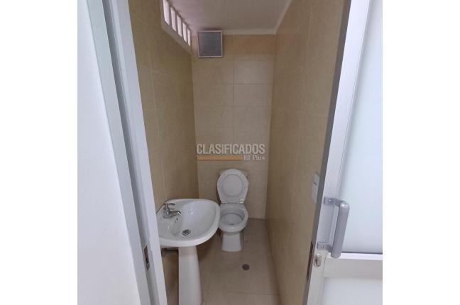 Oficinas y Consultorios, Alquiler, Centenario - $3.292.000