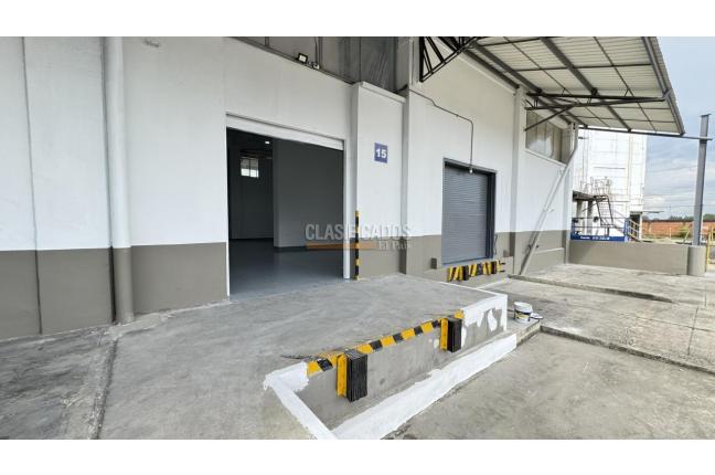 Locales y Bodegas, Alquiler, El Sena - $8.050.000