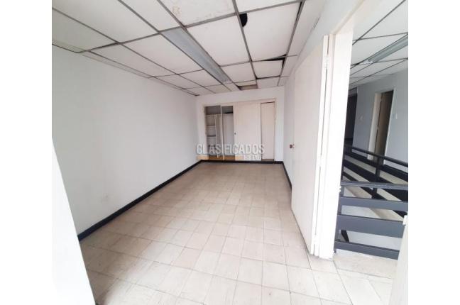 Locales y Bodegas, Alquiler, San Vicente - $2.500.000