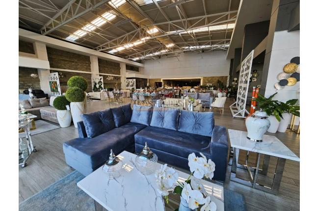 Locales y Bodegas, Alquiler en Cámbulos