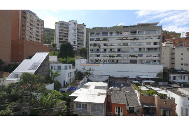 Locales y Bodegas, Alquiler, Granada - $3.900.000