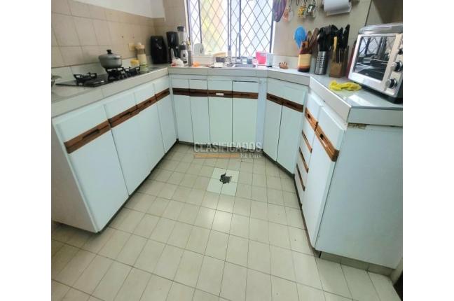 Apartamentos, Venta, Aguacatal - $1.000.000.000