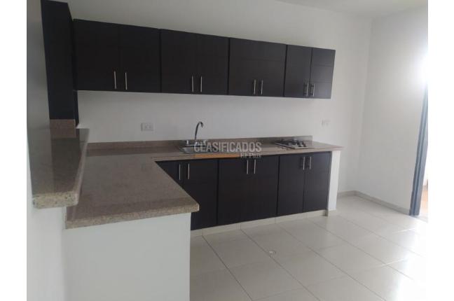 Edificios, Venta, Granada - $1.100.000.000