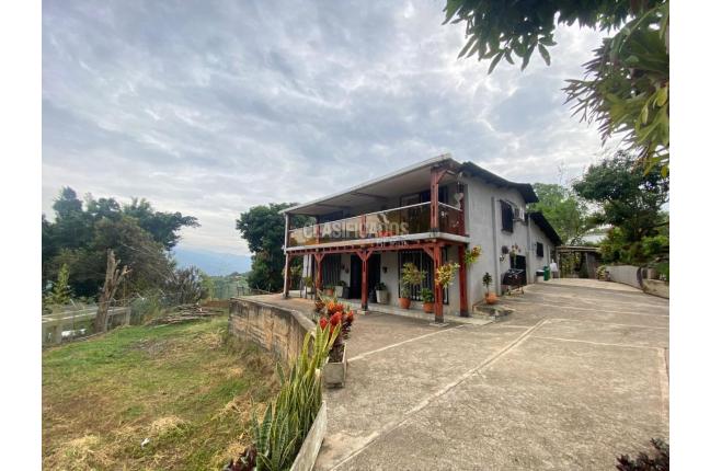 Casas, Venta, Cristo Rey - $1.300.000.000