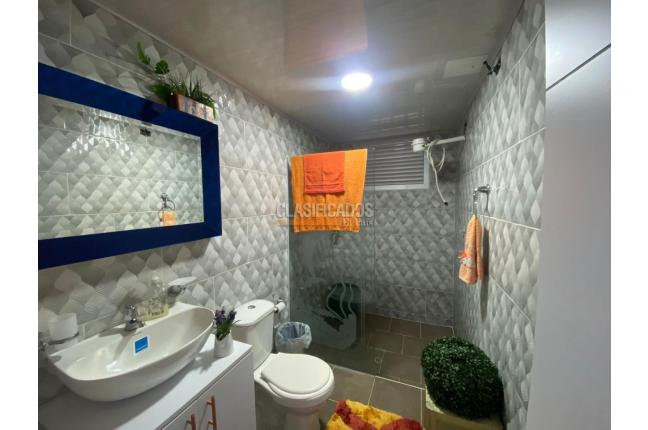 Casas, Venta, Cristo Rey - $1.300.000.000